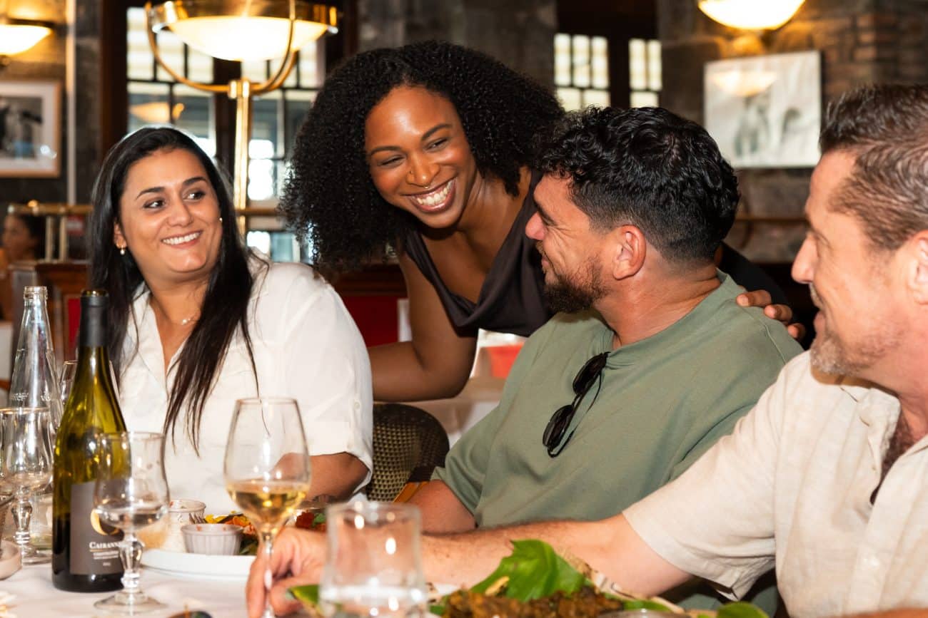 Roland garros restaurant brasserie salle interieure diner entre amis BD